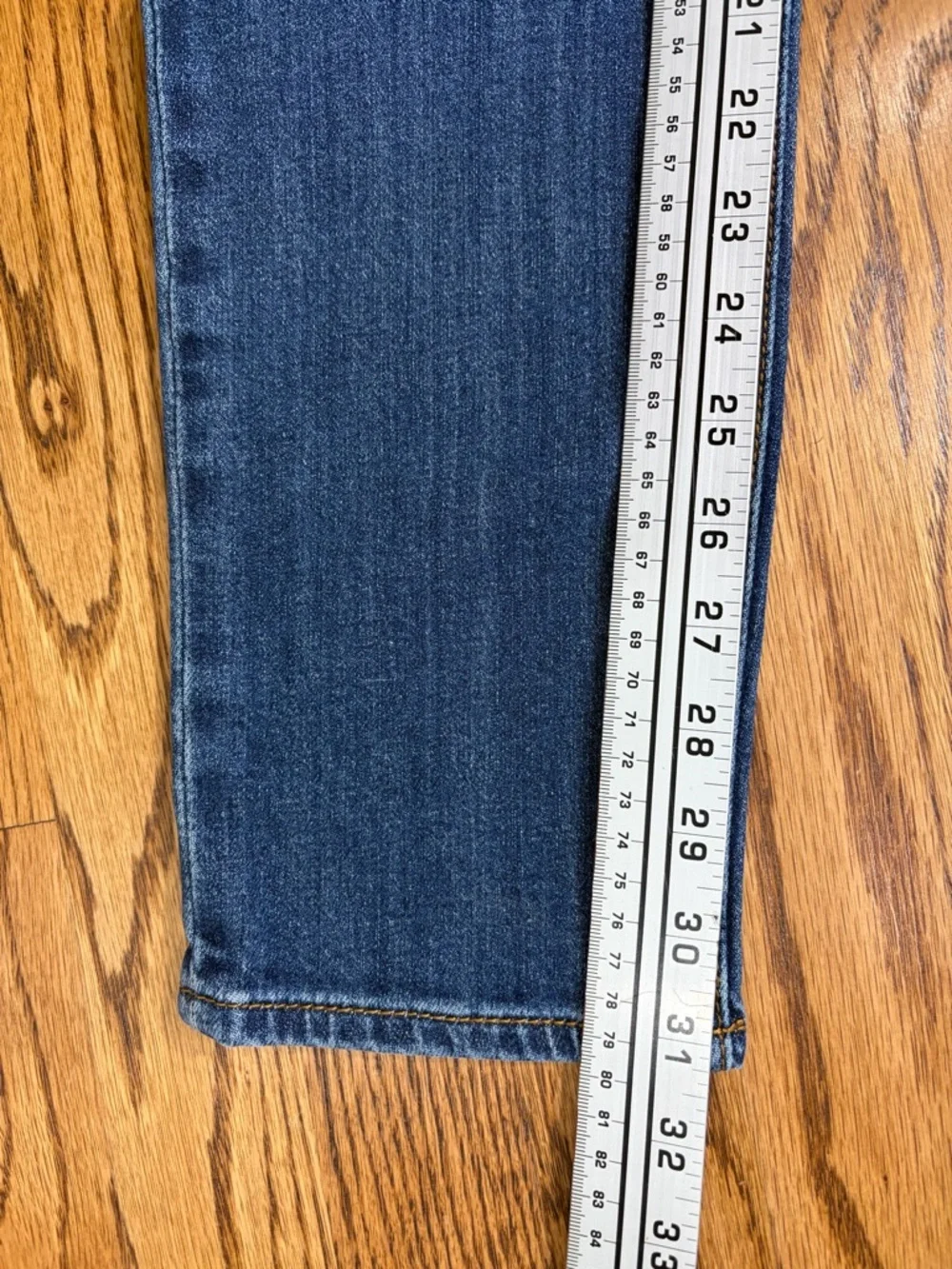 Kut from the Kloth Diana Mid Rise Relaxed Fit Skinny - Picture 10 of 12